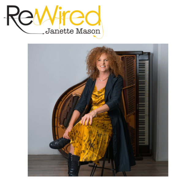 Photo of Janette Mason by John Lyons